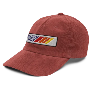 Gorra de pana café terracota EnjoyHoy;) vista en ángulo 3/4.