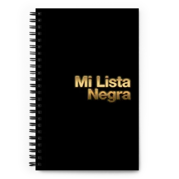 Libreta Mi Lista Negra con portada negra y letras doradas en la portada.