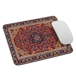 Mouse pad tapete persa con diseño oriental de alta definición sobre escritorio, visto desde arriba — EnjoyHoy;)
