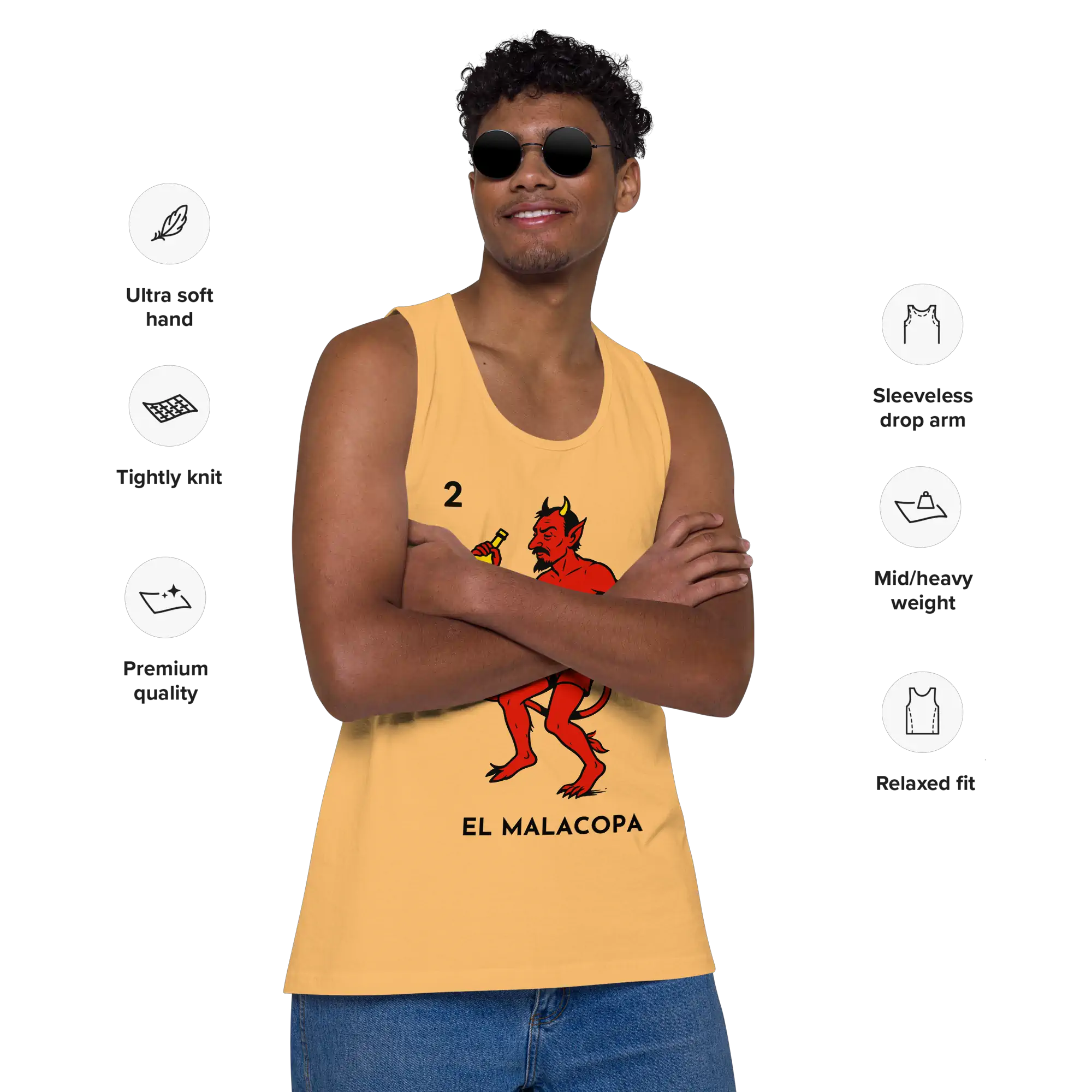 Detalle del diseño impreso en camiseta de tirantes Malacopa, tela de algodón peinado color blanco — EnjoyHoy